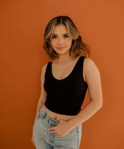 BT Weekender Seamless Crop Tank - Black TOPS