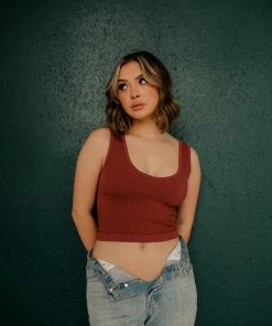 BT Izzy Ribbed Crop Tank - Burgundy