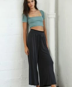 BT Talia Square Neck Seamless Crop Top - D. Blue