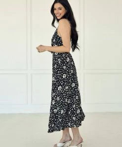 BT ANIMAL PRINT Andy Floral Cut Out Midi Dress