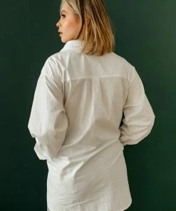 BT TOPS Crisp Cotton Button Down Shirt