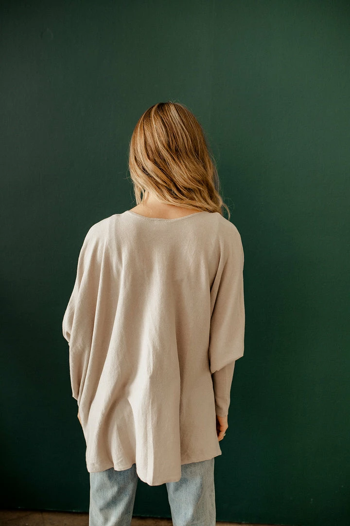 BT MADE IN THE USA Josephine Twist Front Knit Top - Shell 6 BT MADE IN THE USA Josephine Twist Front Knit Top - Shell