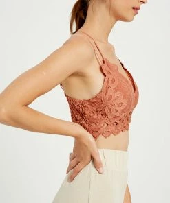 WL ACCESSORIES Cassie Padded Lace Bralette - Brick